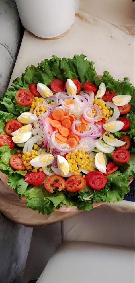 Menu Ramadan, Salad Presentation, Health Dinner, Health Dinner Recipes, Culinary Recipes, African Food, Healthy Diet, Salad Recipes, Healthy Breakfast