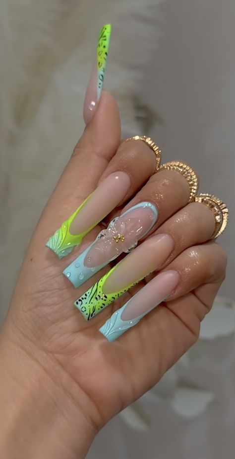 Xl Long Acrylic Nails, Nail Inspo Long, Xl Nails, Claw Nails, Colored Acrylic Nails, Long Acrylic Nails Coffin, Long Square Acrylic Nails, Unique Acrylic Nails, Bling Acrylic Nails