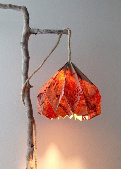 Abat-jour Diy, Diy Pendant Lamp, Luminaria Diy, Diy Mason Jar Lights, Lantern Light Fixture, Origami Lampshade, Paper Grocery Bags, Paper Lantern Lights, Paper Bag Crafts