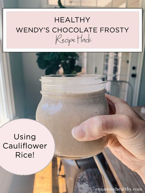 Cauliflower Rice Smoothie, Cauliflower Rice Smoothie Recipes, Healthy Frosty, Riced Califlower Recipes, Chocolate Frosty, Frosty Recipe, Chocolate Protein Shakes, Chocolate Chia Pudding, Frozen Cauliflower Rice