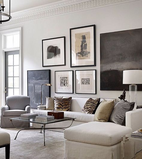 •lovely living room• John Julian Ceramics, Eclectic Living, Timeless Interiors, Design Salon, Neutral Living Room, Living Room White, House Decorating, Art House, Exterior Decor