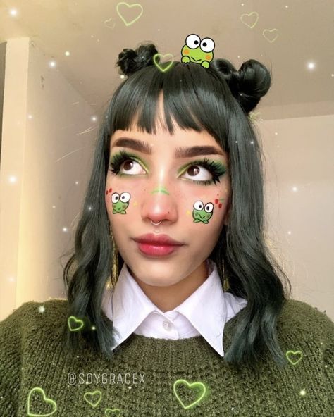 Keroppi Cosplay, Sanrio Face Paint, Sanrio Makeup Look, Hello Kitty Makeup Look, Hello Kitty Face Paint, Face Dermal, Sanrio Makeup, Kitty Face Paint, Aesthetic Sanrio