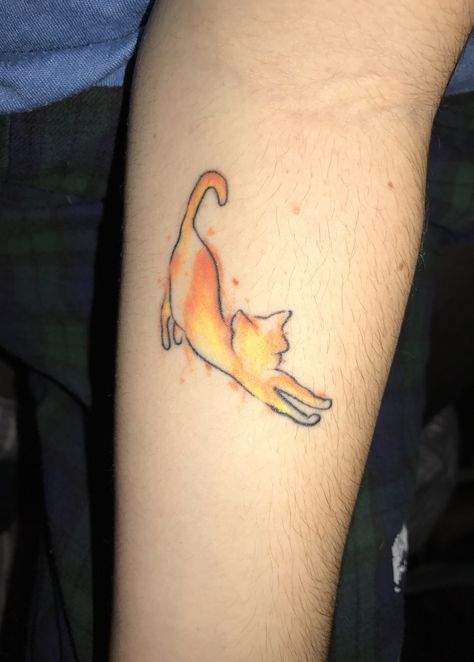 Orange Watercolor Tattoo, Orange And White Cat Tattoo, Orange Tattoo Color, Orange Tabby Tattoo, Orange Cat Tattoo Ideas, Small Orange Cat Tattoo, Orange Colored Tattoo, Orange Tabby Cat Tattoo, Cat Tattoo Orange