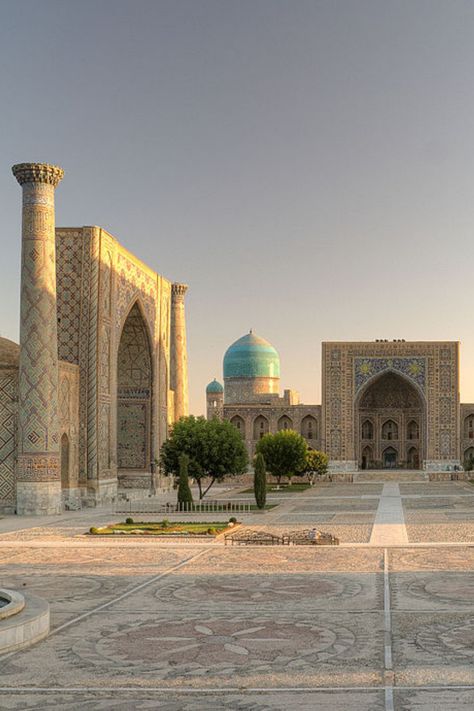 Samarkand’s Registan Square was once called one of the most beautiful squares in the world, and it’s easy to see why. This public square was the heart of the ancient city of Samarkand during the Timurid dynasty. It is known for its beautiful Islamic architecture and three imposing madrassas. In Tajik, Registan translates to “sandy place”. With such a rich cultural heritage and so many amazing places to visit in Uzbekistan, it should definitely be on your list of potential holiday destinations. Registan Square, Islam Architecture, Uzbekistan Samarkand, Travelling Asia, Uzbekistan Travel, Islamic City, Islam Art, Samarkand Uzbekistan, Culture Aesthetic