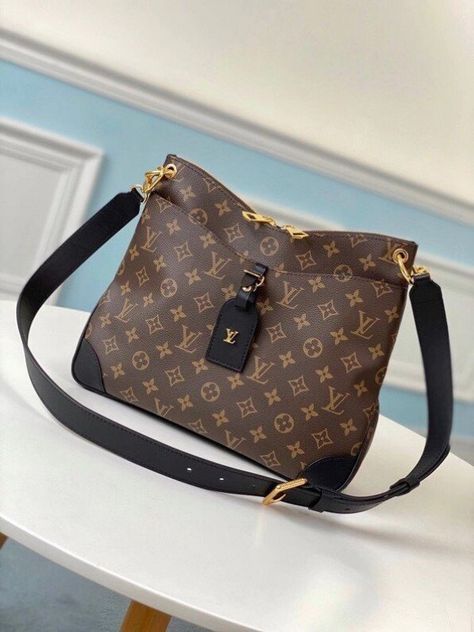 Replica Louis Vuitton Odeon MM Bag Monogram Canvas M45352 BLV329 Check more at https://aareplica.ru/product/replica-louis-vuitton-odeon-mm-bag-monogram-canvas-m45352-blv329/ Louis Vuitton Odeon, Louis Vuitton Top, Lv Bags, Genuine Leather Bags, Pearl Wedding, Vuitton Bag, Lv Bag, Black Cross Body Bag, Louis Vuitton Handbags