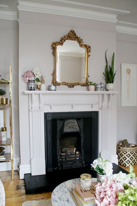 How To Easily Update and Refresh An Old Victorian Fireplace on a Budget - Swoon Worthy Victorian Mantle Decor, Victorian Fireplace Living Room, Victorian Fireplace Ideas, Fireplace On A Budget, Victorian Fireplaces, Hearth Tiles, Victorian Modern, Victorian Home Interior, Victorian Bedroom