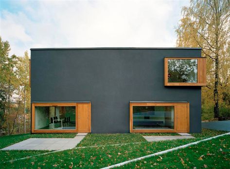 Gray Plaster with Oak Boxes Double house by Tham & Videgård Tham Videgård, Scandinavian Exterior, Scandinavian Exterior Design, Double House, Houses Architecture, Scandinavian Architecture, Building Costs, House Color Schemes, Exterior Color Schemes