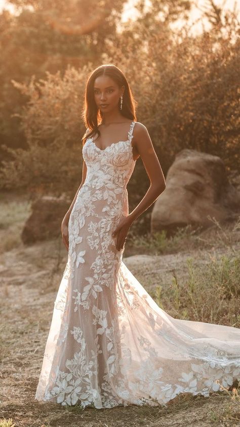 Allure Bridals, C721 Veil Fashion, Allure Romance, Cool Wedding Ideas, Allure Couture, Wedding Dress Guide, Allure Bridals, Charlotte Wedding, Pretty Wedding Dresses, Cool Wedding