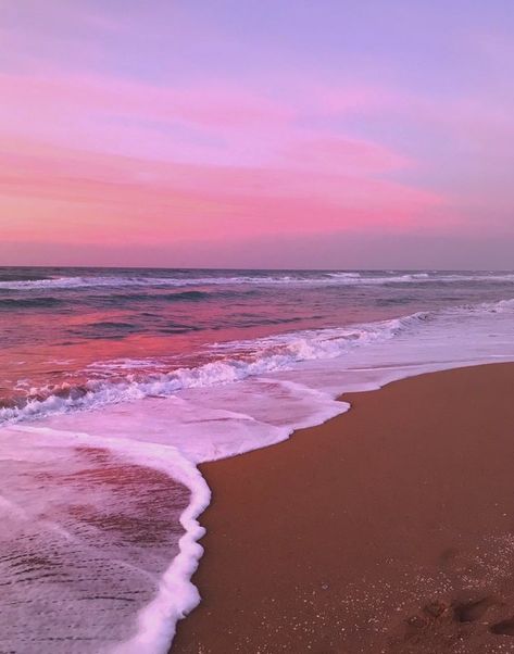 Ipad Wallpaper Aesthetic Vertical, Pink Ocean Aesthetic, Pink Ocean Sunset, Pink Sunset Aesthetic, Abundance Aesthetic, Pastel Beach, Pretty Skies, Pink Ocean, Scenery Photography