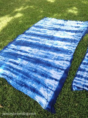 Diy Tie Dye Sheets, Diy Shibori, Tie Dye Sheets, Tie Dye Curtains, Tie Dye Blanket, Dye Curtains, Shibori Diy, Rit Dye, Indigo Tie Dye