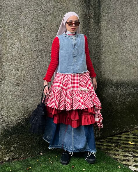 it‘s getting closer to weekend 🤝🏼🤝🏼🤝🏼 have a wonderful Fridaay from Ms. Krabs here 🦀 outfit deetz: denim top —— @callie.cotton plaid dress as a skirt —— @simonerocha_ denim skirt —— thrifted red skirt —— thrifted shoes —— @vans bag —— @dear__soesan . . . . . . . . outfit rotation. outfit repeater. layering style. modest fashion. semi maximalist. multiway fashion. casual look. vintage clothing. secondhand fashion. outfit inspo. style inspiration. spongebob inspired. mr krabs inspo. krab... Dress As A Skirt, Vans Bag, Thrifted Shoes, Outfit Rotation, Outfit Repeater, Vans Bags, Layering Style, Mr Krabs, Future Wardrobe