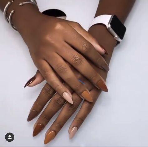 Short Gel Nails Natural Black Women, Short Gel Nails Brown Skin, Nail Art Designs For Black Women, Brown Nails On Black Skin, Nails Inspiration For Dark Skin, Brown Nails For Black Women, Brown Nails For Brown Skin, Nails Inspiration Brown Skin, Multi Brown Nails