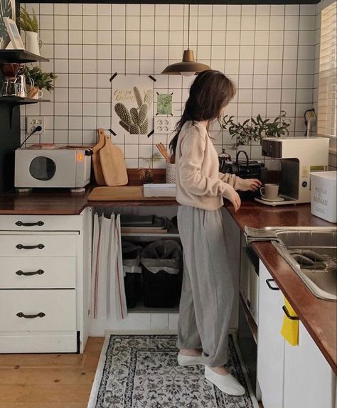 A Kitchen, A Woman, Tile, On Twitter, Twitter, White, Instagram