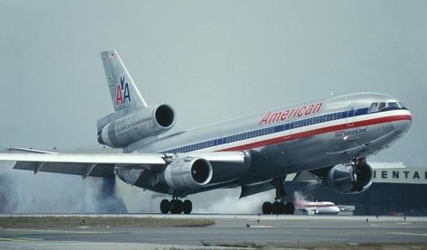 Aviation Nation, Douglas Aircraft, Dc 10, Passenger Aircraft, Vintage Planes, New Aircraft, Vintage Aviation, Vintage Airlines, Airline Flights