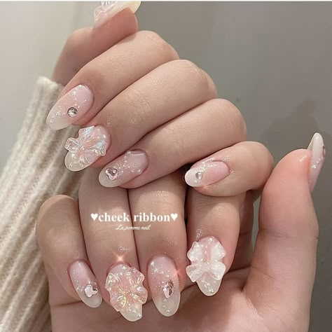 Vivienne Westwood Nails, Westwood Nails, Cute Manicure Ideas, Nail Douyin, Nail Art Nude, Pretty Nails Glitter, Cute Manicure, Nail Piercing, Korean Nail