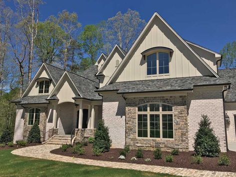 Painted Brick And Stone Exterior, Houses With Stone Accents, Brick And Stone House Exterior, Light Brick House Exterior, Brick And Stone Exterior Combinations, Pine Hall Brick, Exterior Farmhouse, Exterior Houses, Light Brick