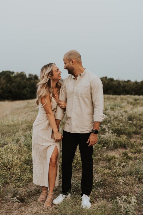 Romantic sunrise engagement session at Arbor Hills in Plano Texas Spring Sunrise, Urban Engagement Photos, Dallas Engagement Photos, Dallas Engagement, Urban Engagement, Plano Texas, Summer Engagement Photos, Engagement Locations, Engagement Photo Locations