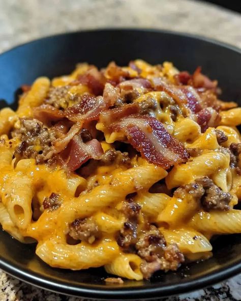 Bacon Cheeseburger Pasta - Delicious Recipes - Easy Cooking Ideas and Tasty Dishes Loaded Pasta Recipes, Bacon Cheeseburger Pasta Bake, Bacon Cheese Burger Pasta, Loaded Bacon Cheeseburger Alfredo, Bacon Cheeseburger Macaroni, Loaded Cheeseburger Pasta, Ground Beef And Bacon Recipes For Dinner, Baked Bacon Cheeseburger Mac And Cheese, Bacon And Hamburger Recipes