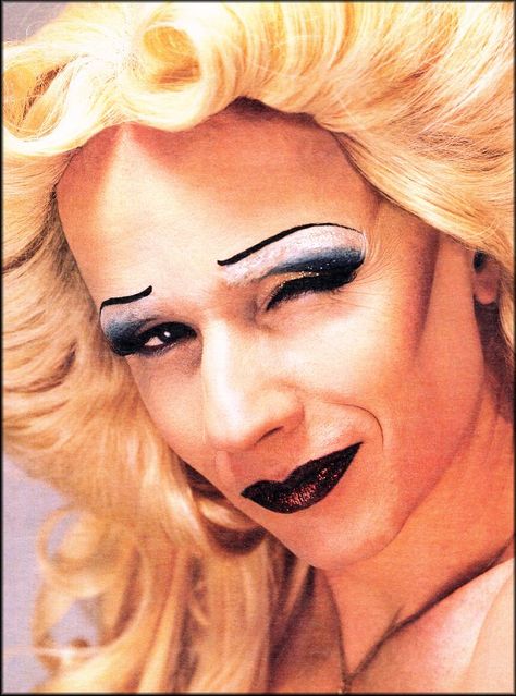 John Cameron Mitchell in Hedwig and the Angry Inch, 2001. Rock Star Hair, John Cameron Mitchell, Hedwig And The Angry Inch, Origin Of Love, Cameron Mitchell, Rock Opera, Rock Photography, Agent Orange, Things To Do With Boys