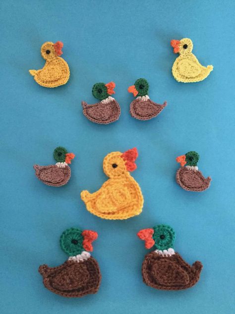 Mallard Duck Crochet Pattern • Kerri's Crochet Knit Duck, Crochet Applique Patterns Free, Easter Favors, Bird Applique, Beginner Crochet Tutorial, Crochet Birds, Crochet Simple, Crochet Videos Tutorials, Mallard Duck