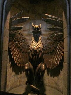 The entrance to Dumbledore's office.  'Sherbet Lemon!' Albus Dumbledore Office, Griffin Aesthetic, Harry Potter Cookbook, Warner Brothers Studio Tour, Harry Potter Background, Harry Potter Food, Bear Images, Albus Dumbledore, Islands Of Adventure