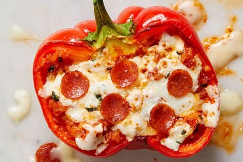 Delish Avocado Toast Ideas, Pizza Stuffed Peppers, Stuffed Pepper Recipes, Avocado Toast Recipes, Toast Ideas, Eat Your Vegetables, Homemade Pizza Crust, Pepper Recipes, Best Homemade Pizza