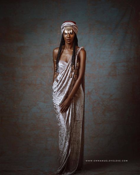 Divine beauties — Amina of Zaria (1533-1610?), commonly known as... African Goddess, Black Royalty, Creative Photoshoot Ideas, Beauty Photoshoot, African Queen, Model Poses Photography, African Beauty, Black Women Art, Fashion Photoshoot