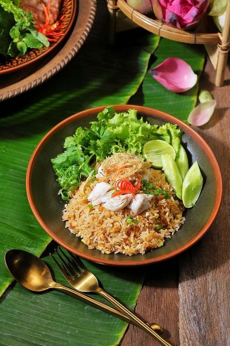 Authentic Food Photography, Thai Cuisine Photography, Thai Food Authentic, Thailand Food Photography, Thai Food Photography Style, Food Design Ideas, Thai Food Dishes, Traditional Thai Food, Thai Food Photography