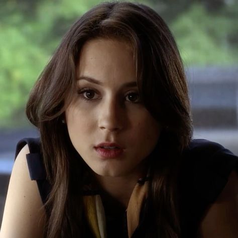 Spencer Hastings Icons, Spencer Hastings Aesthetic, Pretty Little Liars Spencer, Spencer And Toby, Troian Bellisario, Spencer Hastings, Pretty Little Liars, Collage, Tumblr