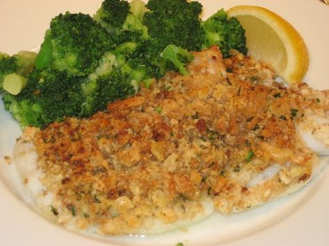 Oven Baked Haddock, Baked Haddock Recipes, Crumb Topping Recipe, Baked Haddock, Haddock Recipes, Ritz Cracker, Cooking Dishes, Ritz Crackers, Crumb Topping