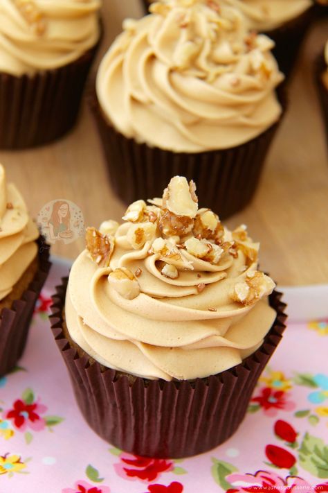 Light & Moist Coffee and Walnut Cupcakes with Coffee Buttercream Frosting! I have been trying to think of Cupcake recipes that people would want to see and make themselves, and these came up. My Coffee Cake recipe was so popular and such a big hit with my readers that I know these will be loved by all too! My Carrot & Walnut Cupcakes are such an old recipe on this blog now that they’re rarely seen, but these will hopefully bring the Walnut love back. When I was little I never really liked Nut... Coffee And Walnut Cupcakes, Coffee Buttercream Frosting, Walnut Cupcakes, Cup Recipes, Coffee And Walnut Cake, Janes Patisserie, Craft Recipes, Coffee Buttercream, Muffin Cup