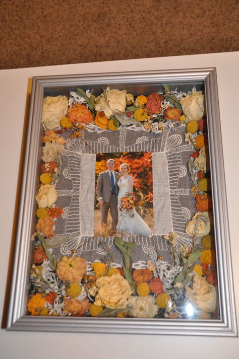 shadow box with dried flowers from my bouquet Flower Shadow Box Ideas, Shadow Box Ideas, Pressed Flowers Frame, Drying Flowers, Dead Flowers, Wedding Shadow Box, Flower Shadow, Dried Flowers Wedding, Floral Preservation