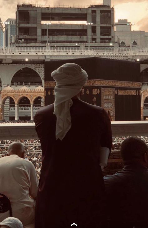 Islam Men Aesthetic, Islamic Boys Dp, Muslim Boy Aesthetic, Muslim Man Aesthetic, Islamic Pictures Boy, Islamic Boy, Mecca Medina, Khwaja Ji Pic, Islamic Dp