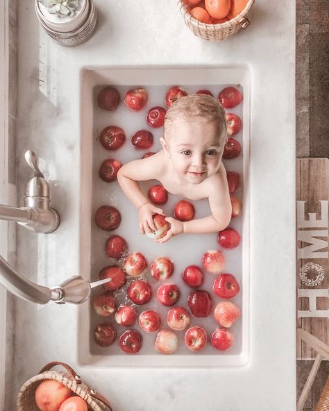 Fall Photography Props, Baby Milk Bath, Milk Bath Photos, Goat Milk Bath, Milk Bath Maternity, Baby Apple, Coconut Milk Bath, Milk Bath Photography, Baby Milestones Pictures