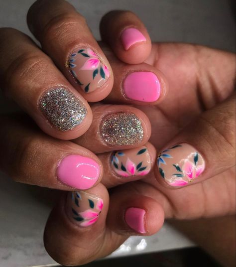 Wildflower Acrylic Nails, Nails With Wildflowers, Wildflower Nail Designs, Wild Nail Designs Fun, Spring Floral Nails 2024, Floral Nail Designs, Nail Bar, Wallpaper Iphone, Floral Nails