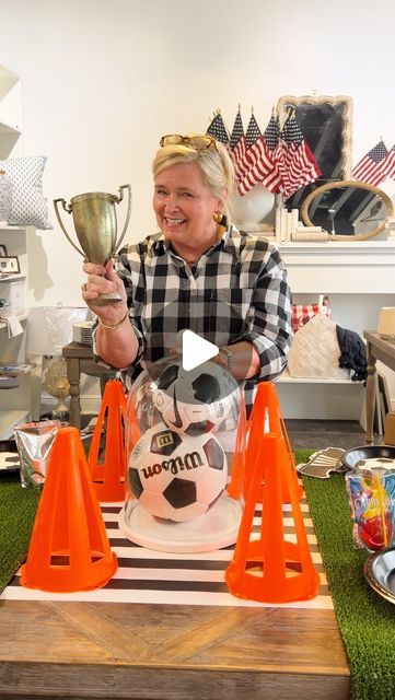 CREATIVE KITCHEN on Instagram: "We had a request to show a soccer themed table and love how it turned out! ⚽️🏃🏾🥇🥅

Comment below which center piece is your favorite: A or B! 👇🏼

#lifehappensinthekitchen#backtothetable#tabletalk#creativekitchen#fortsmitharkansas#smallbusiness#tabledecor#soccerdécor#soccerparty⚽️" Soccer Theme Table Decor, Soccer Table Centerpieces, Soccer Party Centerpiece Ideas, Soccer Banquet Decorations, Soccer Centerpiece Ideas, Soccer Banquet Centerpieces, Soccer Centerpieces, Soccer Party Decorations, Soccer Banquet