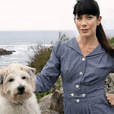 Caroline Catz, originally born Caroline Caplan, is a well-known British actress in film, television, and theatre and a narrator.  She is… 

Read More: Carolina Catz Biography: Age, Net Worth, Instagram, Spouse, Height, Wiki, Parents, Siblings, Awards, Movies Caroline Catz, Best Actress Award, Doc Martin, Detective Series, Radio Personality, Twitter Handles, British Tv, Instagram Handle, British Actresses