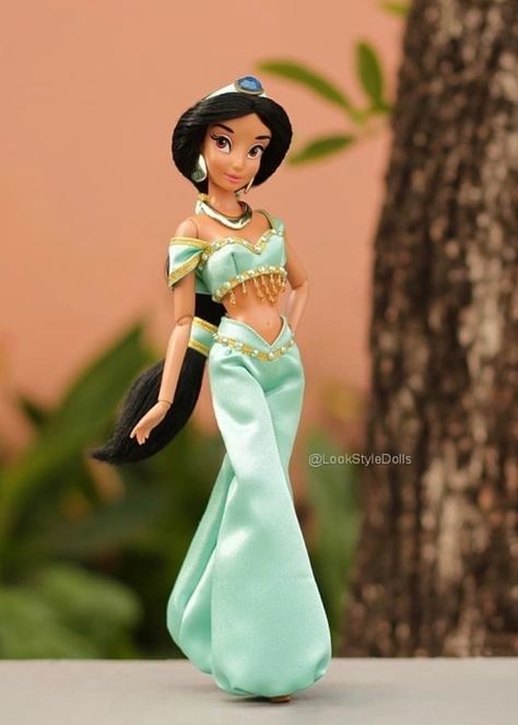 24/lookstyledolls Disney Barbie, Disney Barbie Dolls, Accessoires Barbie, Disney Animator Doll, Disney Jasmine, Disney Princess Dolls, Disney Figurines, Disney Princess Drawings, Princesa Disney