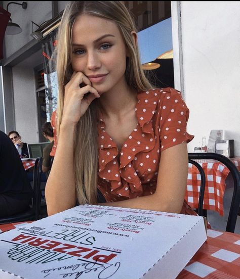 "the devil and i get along just fine" highest rank- #1 in corpsehus… #fanfiction Fanfiction #amreading #books #wattpad Scarlett Leithold Instagram, Scarlett Rose Leithold, Sergi Roberto, Scarlett Leithold, Scarlett Rose, Instagram Queen, Celebrities Female, Tshirt Dress, We Heart It