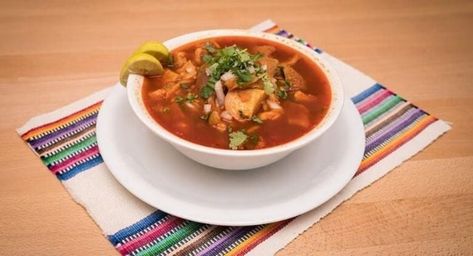 Menudo Mexicano, Chile Pasilla, Angry Customer, A Restaurant, Thai Red Curry, Restaurant, Social Media, Ethnic Recipes