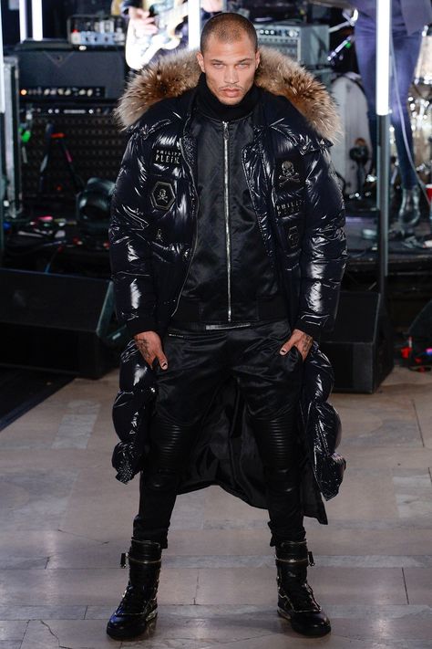 NYFW: Philipp Plein Fall/Winter 2017 Show Features Young Thug, Desiigner And Fetty Wap Jeremy Meeks, Philip Plein, Mens Fashion Wedding, 2016 Menswear, Black Windbreaker, Hipster Mens Fashion, Mens Fashion Fall, Vogue Russia, Mens Fashion Suits