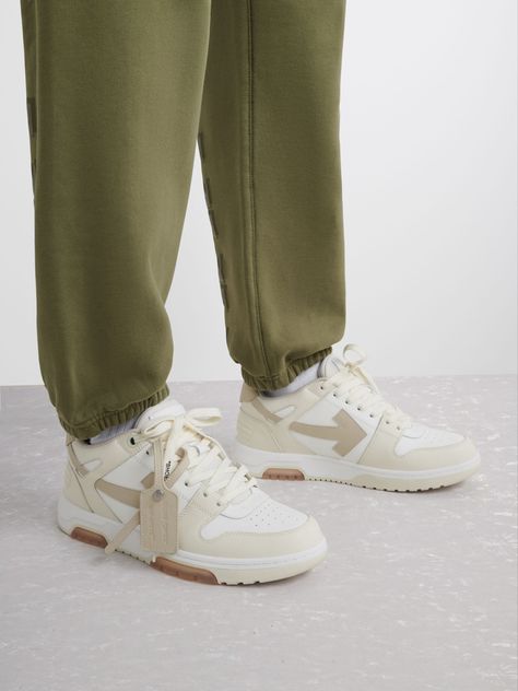 Sneakers off white sweatpants model vintage old school Out Of Office Off White, 1990’s Aesthetic, Sneakerhead Room, Off White Out Of Office, Office Sneakers, Off White Sneakers, Fresh Sneakers, Out Of Office, Cute Sneakers