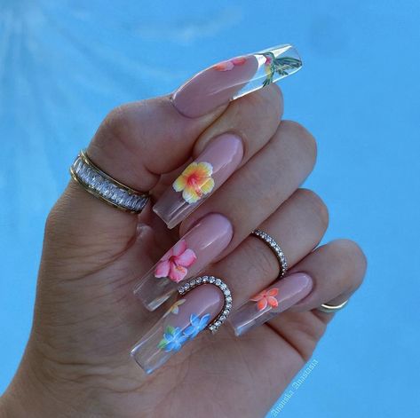 Vacation Nail Ideas, Tropical Flower Nails, Hawaiian Flower Nails, Hawaiian Nails, Summer Vacation Nails, Hawaii Nails, Tropical Vacation Nails, Angel Nails, Summer Nail Ideas