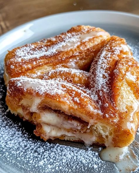 CINNAMON ROLL STUFFED BRIOCHE FRENCH TOAST Cinnamon Roll Stuffed Brioche French Toast, Cinnamon Roll Brioche French Toast, Stuffed Brioche, Brioche Toast, Gooey Cinnamon Rolls, Cinnamon Roll French Toast, Brioche French Toast, Stuffed French Toast, Cinnamon French Toast