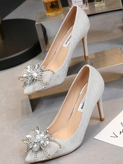 Wedding Shoes 2023, Cinderella Wedding Shoes, Shoes For Bride, Cinderella Wedding, Shoes 2023, Office Shoes, Bride Shoes, Stylish Shoes, Bridal Shoes