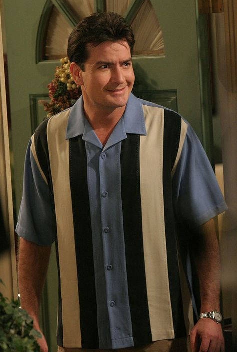 When he left Two and a Half Men, America turned away from Jesus. Two Half Men, Two And Half Men, Men Pictures, Charlie Harper, Two And A Half Men, Taylor Boyfriend, Tony Soprano, Charlie Sheen, Half Man