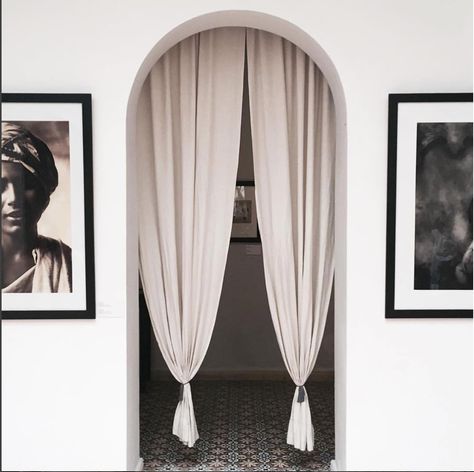 Arch Doorway Door Ideas, Bathroom Archway Door Ideas, Curtain For Arched Doorway, Curtain Over Doorway, Arch Curtain Ideas, Arch Door With Curtain, Arch Doorway Curtain Ideas, Arched Doorway Curtain, Curtain As Door Ideas