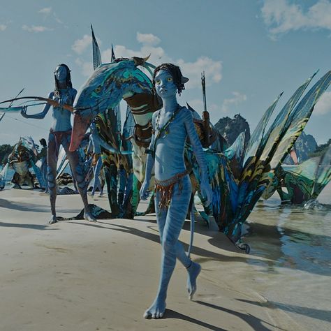 Trinity Bliss as Tuk, in “Avatar: The Way of Water” (2023). Tuktirey Avatar, Trinity Bliss, Avatar Cosplay, Blue Avatar, Water Icon, Avatar The Way Of Water, Avatar James Cameron, Avatar Films, Avatar Images