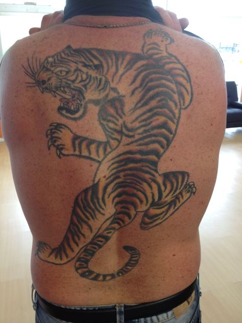 tiger tattoo 1985 ,colour tattoo , back job , tiger , traditional tattoo , old school tattoo, tiger tattoo, Old School Tattoo Tiger, Tiger Traditional Tattoo, Tiger Arm Tattoo, Tiger Back Tattoo, Tiger Traditional, Tattoo Tiger, Traditional Tattoo Old School, Colour Tattoo, Tiger Images