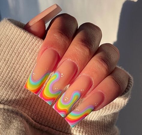 Wavy Rainbow Nails, Trippy French Tip Nails, Pastel Pride Nails, Rainbow Swirl Nails, Rainbow French Tip Nails, Trip Nails, Rainbow Nails Design, Rainbow Nail, Hippie Nails